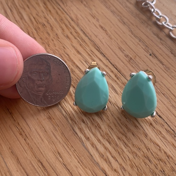 Avon Jewelry Set - Picture 5 of 6